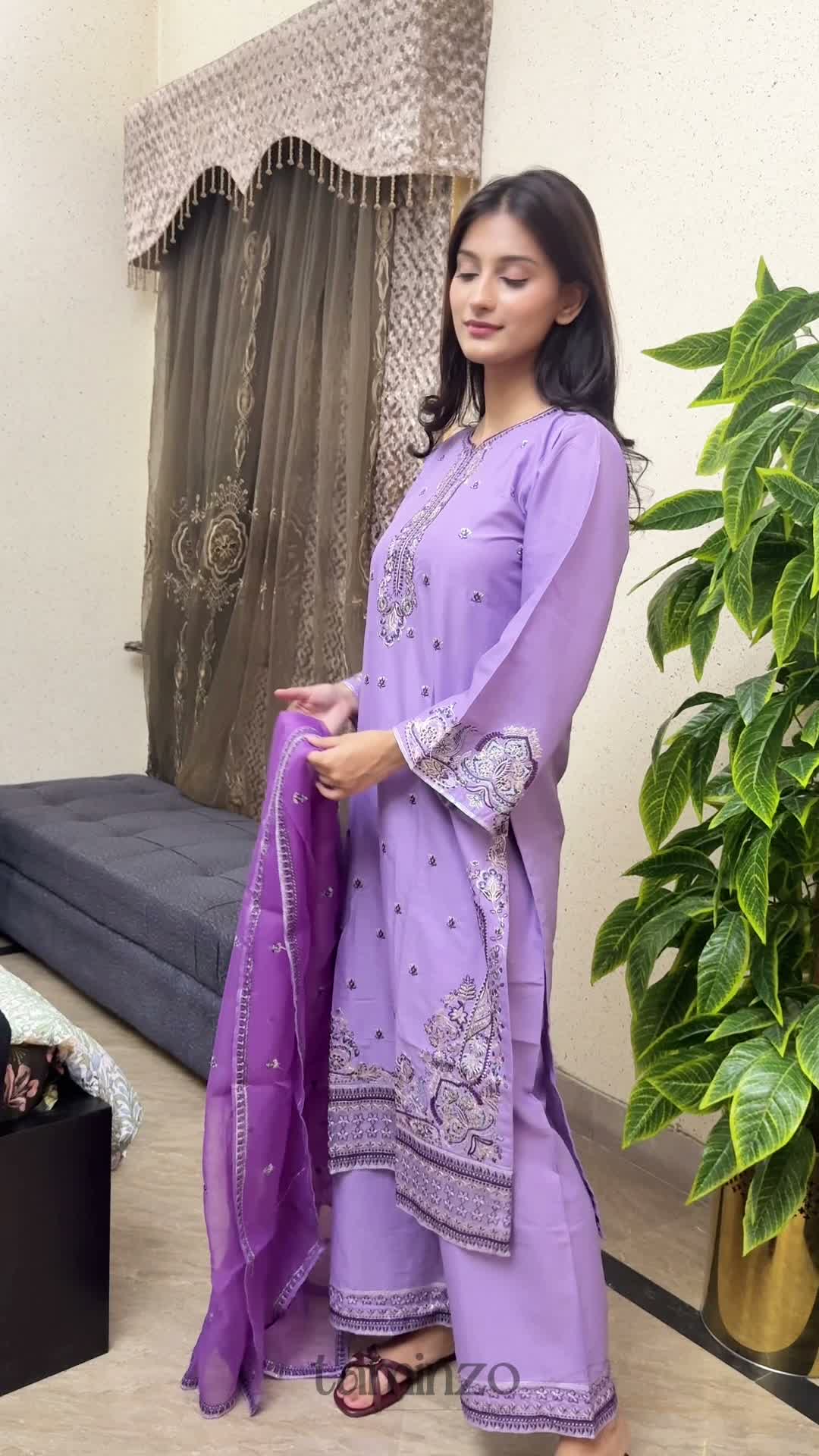 Lilac Stylish Collection Mahani Lawn Embroidered Stitched 3-Piece Suit-Lavender